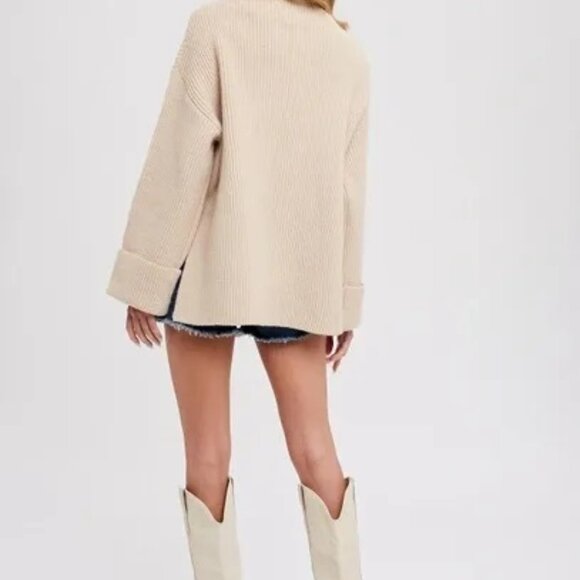 S/M REMAINING!!! Funnel Neck Oversized Pullover - Picture 9 of 10